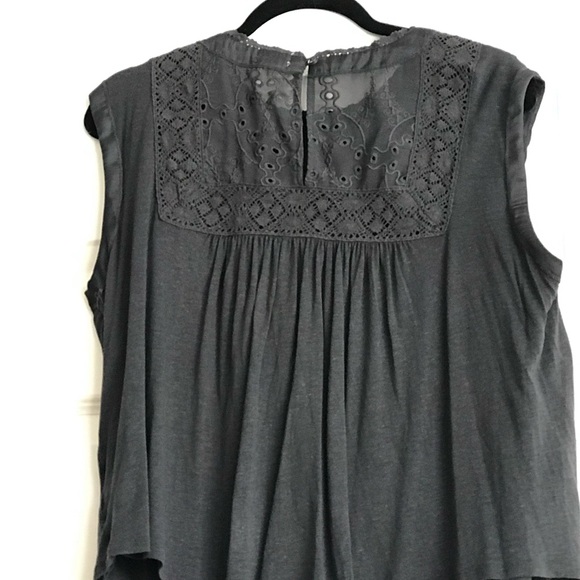 Cap sleeve top by Tiny (Anthropologie) - Picture 2 of 3